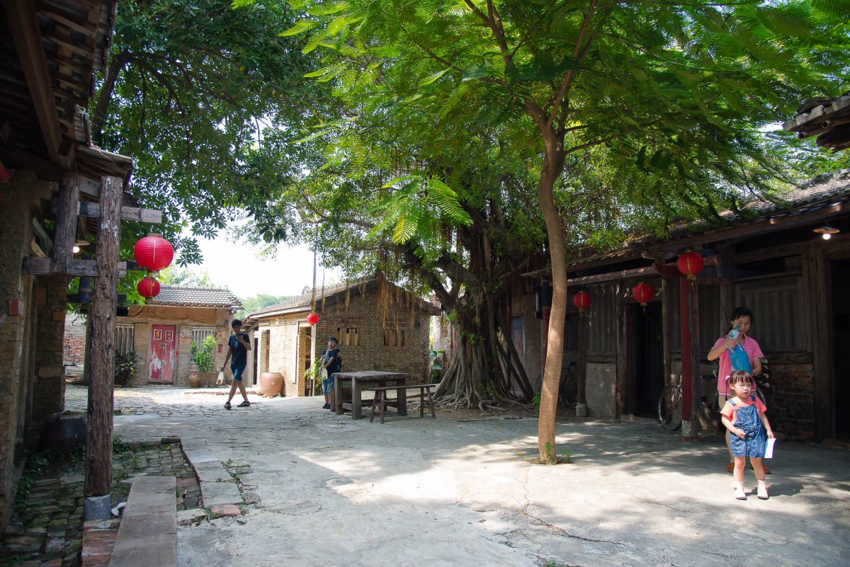 【台南旅遊景點】老塘湖藝術村 - 古色古香重返懷舊年代，古裝好拍場所推薦！
