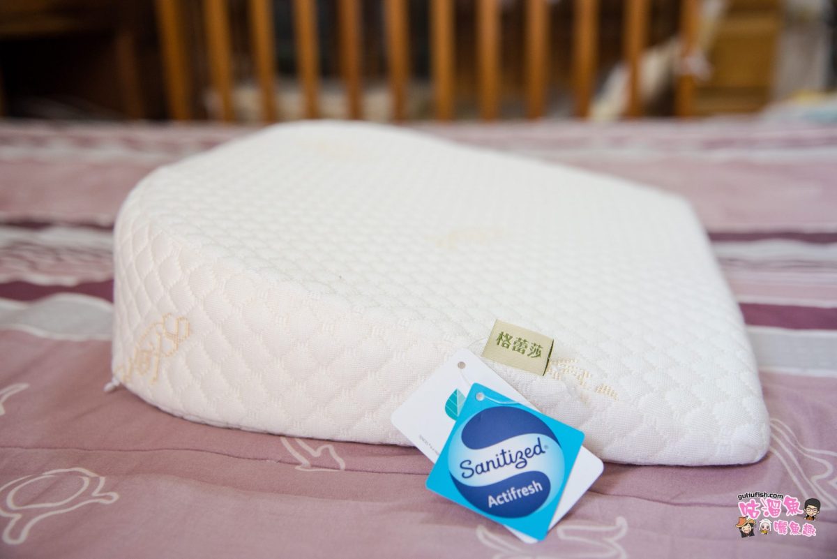 【母嬰用品推薦】GreySa格蕾莎 母嬰專用仰角枕 - 喝奶輔助的斜坡枕，防吐奶、防溢乳，也可以是孕期托腹枕