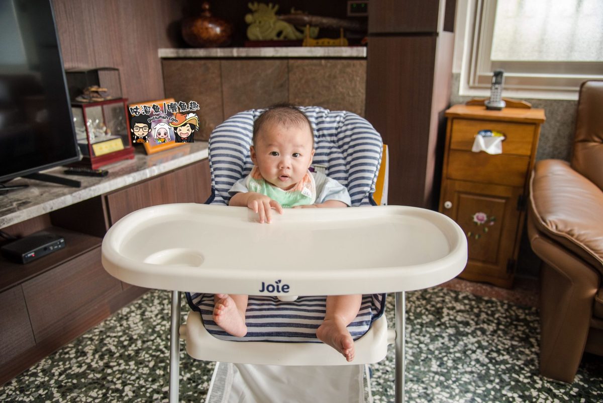 【嬰幼兒用品】奇哥 joie mimzy snacker 輕便高腳餐椅(丹寧條紋) – 防水、輕便且好收納推薦！