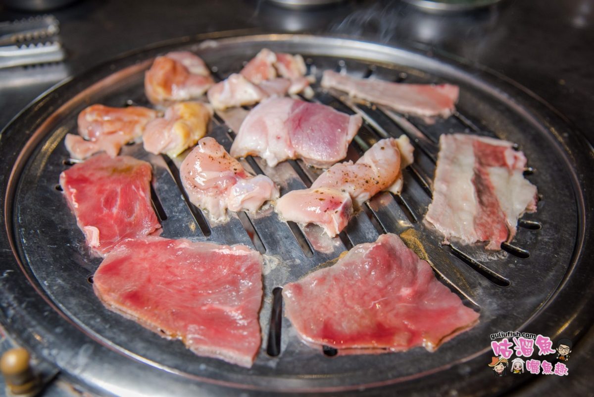 【嘉義美食】五花肉. KR 韓國烤肉BBQ嘉義店 - 平價吃到飽，燒肉吃爽爽！除了燒肉還有多種韓式料理一樣享有吃到飽
