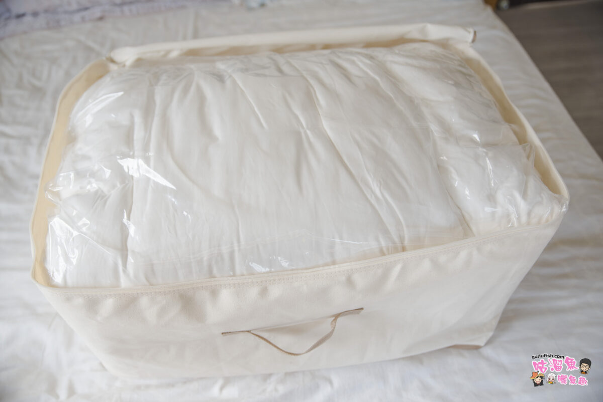 保暖厚被推薦》超輕超好收納的LoveFu 手工棉被，既保暖又透氣，還很有質感，冬天不可或缺的睡眠好物