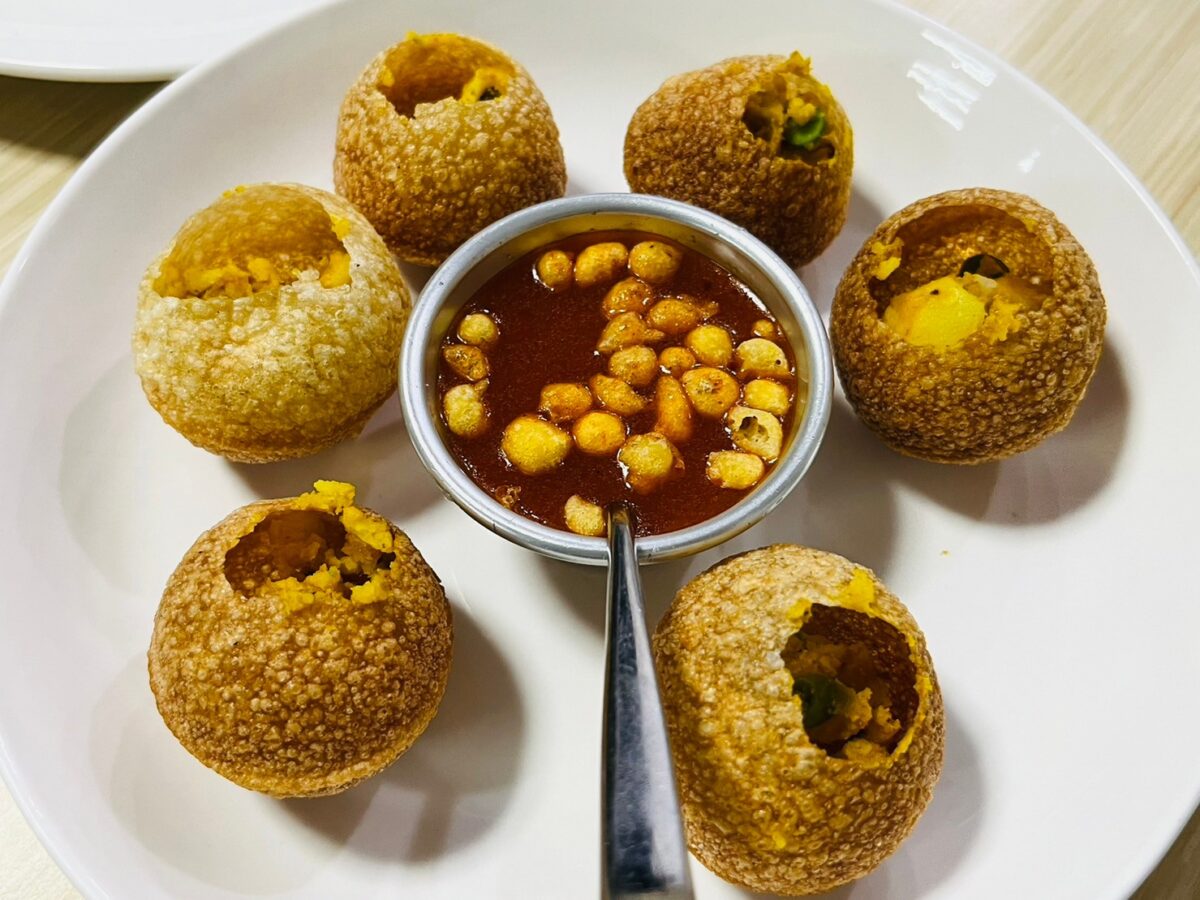 高雄美食》村民印度料理 | 印度人開的道地印度美食餐廳，多道餐點既經典又很有特色