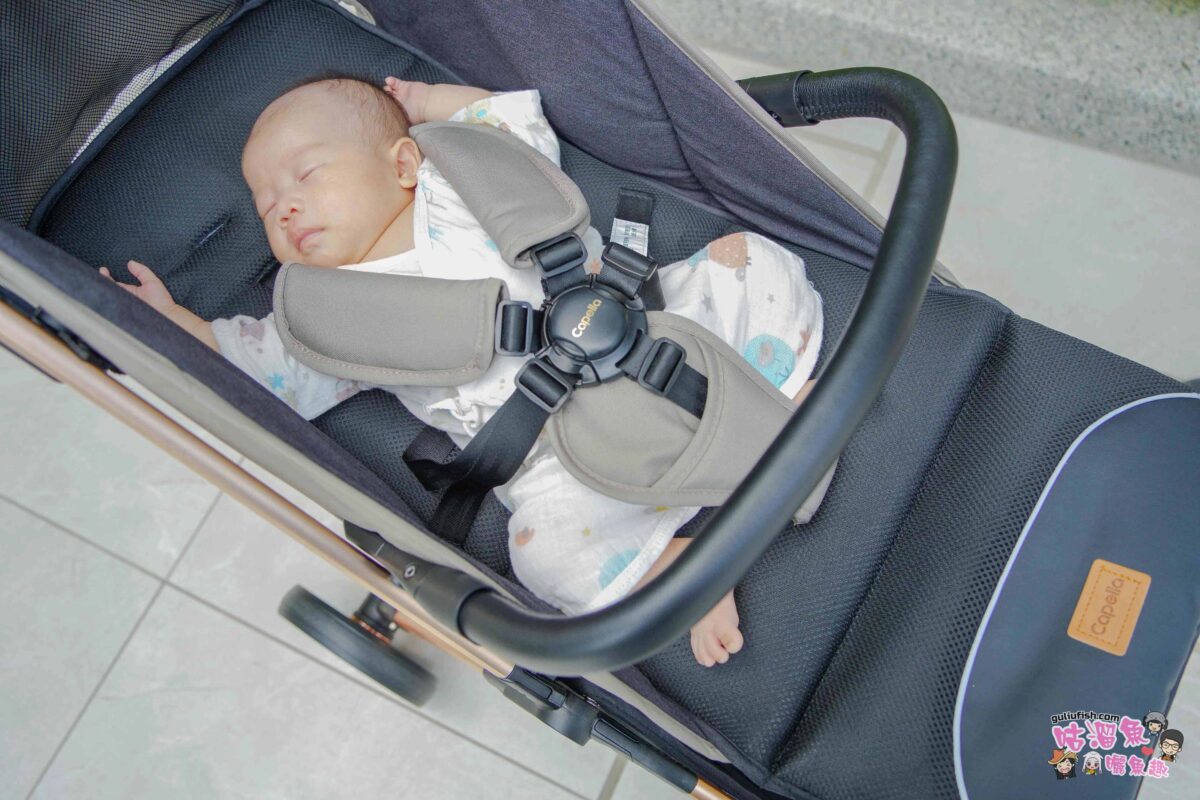 Capella X9 PRO 奢華版手推車 | 育兒神器推薦！方便攜帶也可登機的輕量秒收嬰兒推車