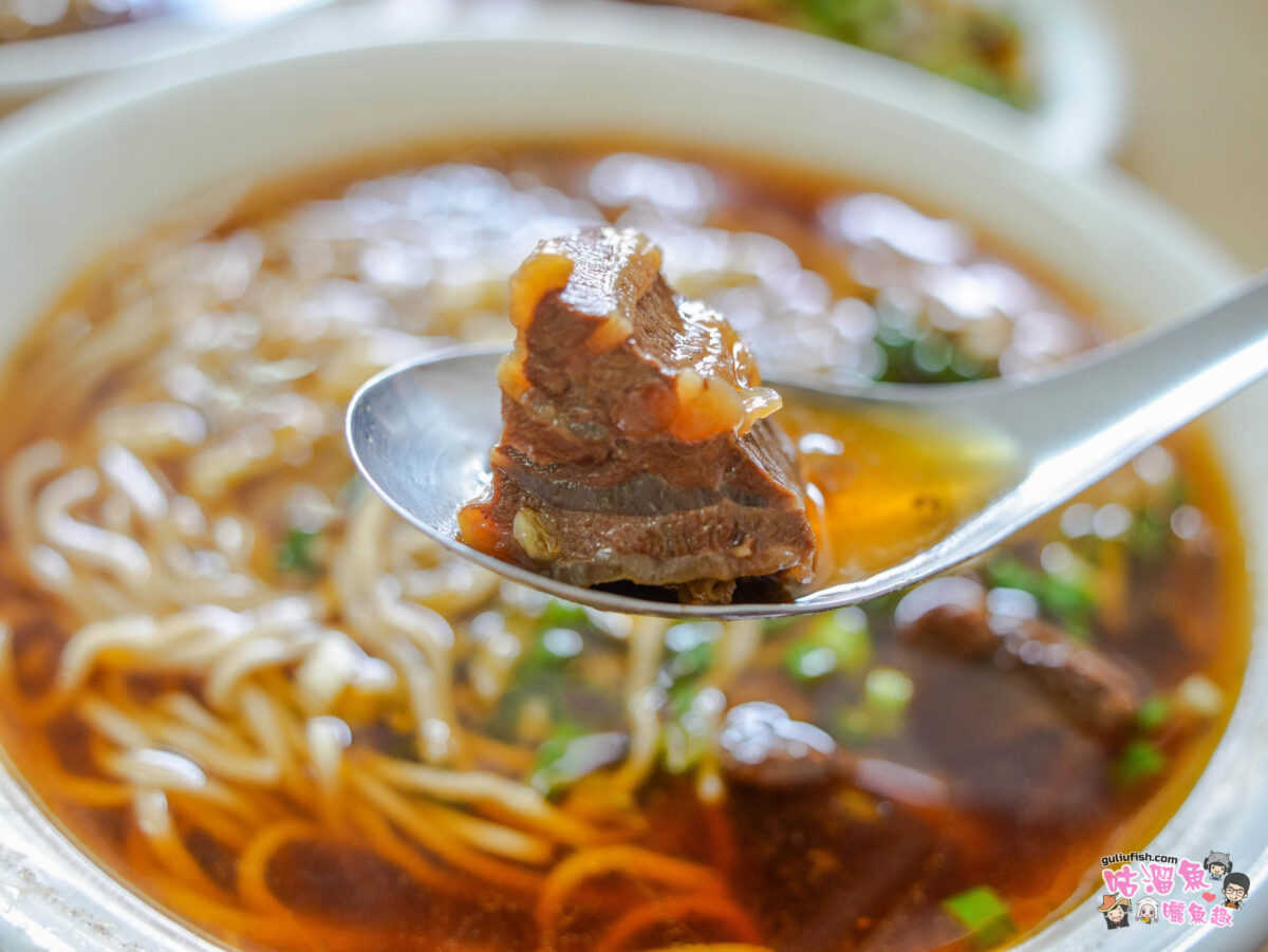 大雅牛肉麵 | 有冷氣且好停車，隱藏巷弄裡的在地人必吃小吃美食！