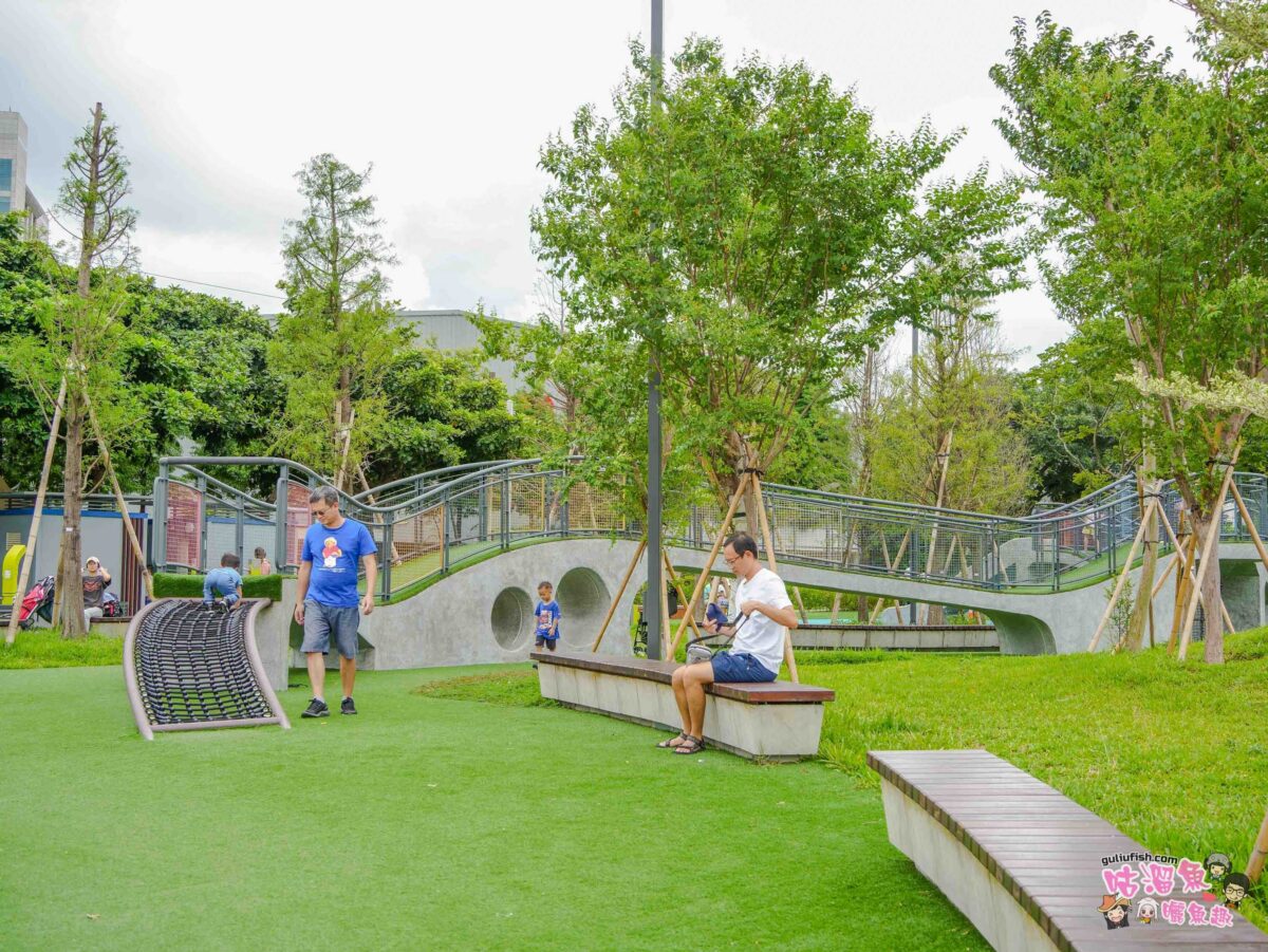 南崁溪桃園區第一河濱公園共融式遊戲場 | 桃園免費親子景點推薦！結合七感體驗打造適合全齡的遊憩環境， 還可騎自行車觀賞河景十分愜意