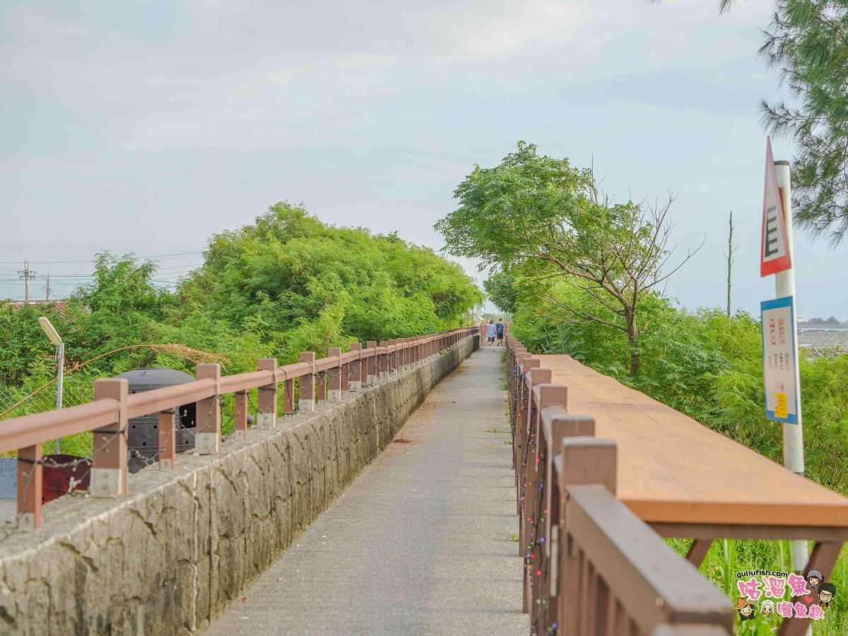 高雄》永安烏林投玄德宮 (永安泡麵土地公) | 南部唯一海景泡麵土地公廟，周邊還可看海景好愜意！