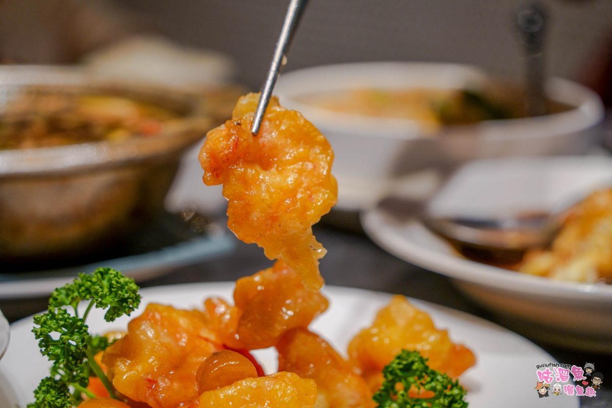 高雄美食》白玉樓新譯經典台菜 | 夢時代美食餐廳推薦！懷舊酒家菜經典呈現，適合多人聚餐的好選擇
