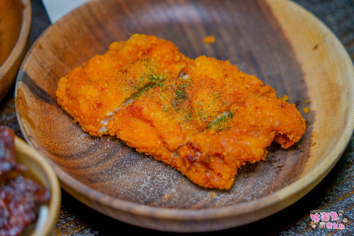台中北區美食》厭世夯肉．總部 | 科博館人氣早午餐推薦！十勝炭火燒肉餐盒加倍肉量飽足又好吃，還有多項特色餐點