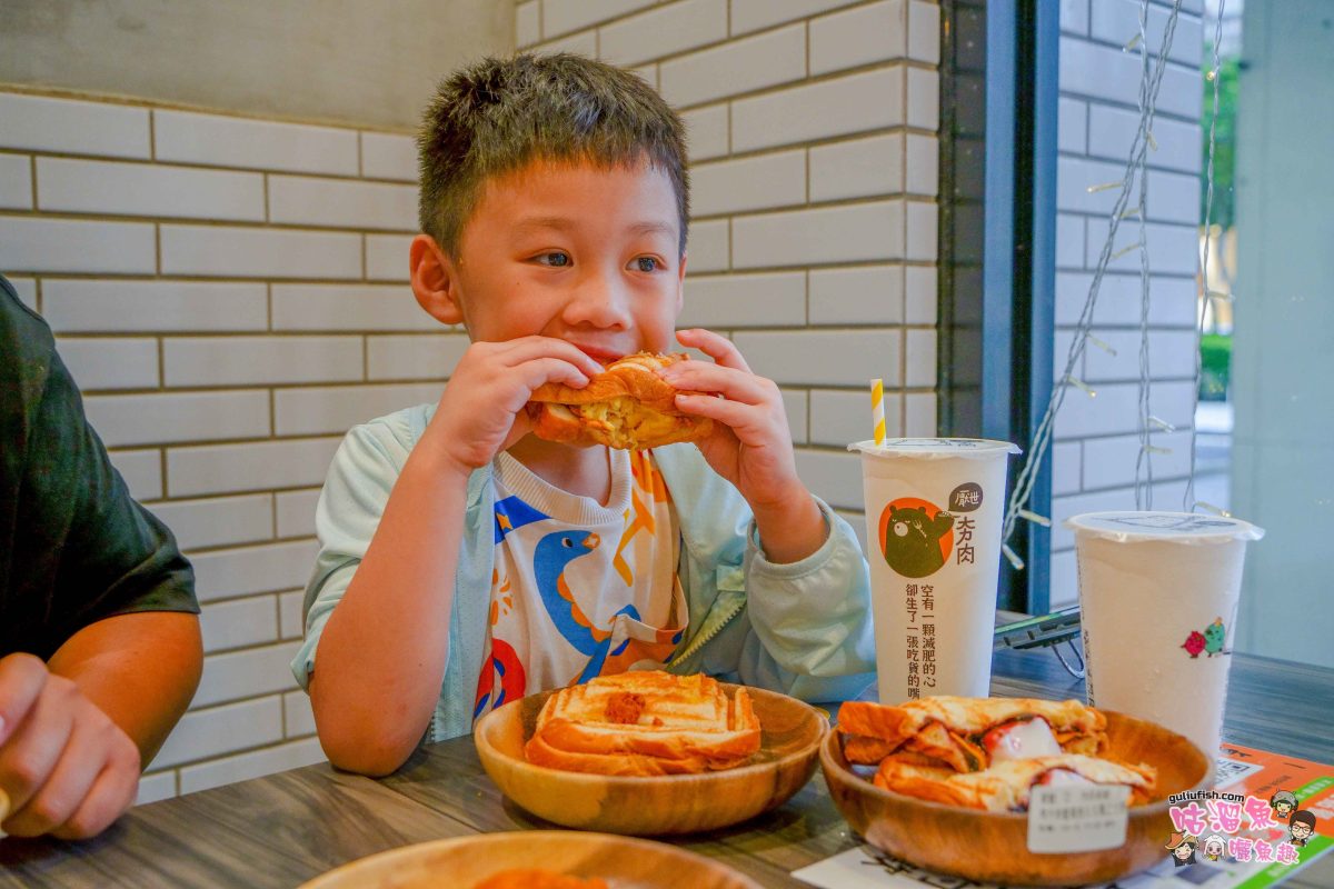 台中北區美食》厭世夯肉．總部 | 科博館人氣早午餐推薦！十勝炭火燒肉餐盒加倍肉量飽足又好吃，還有多項特色餐點