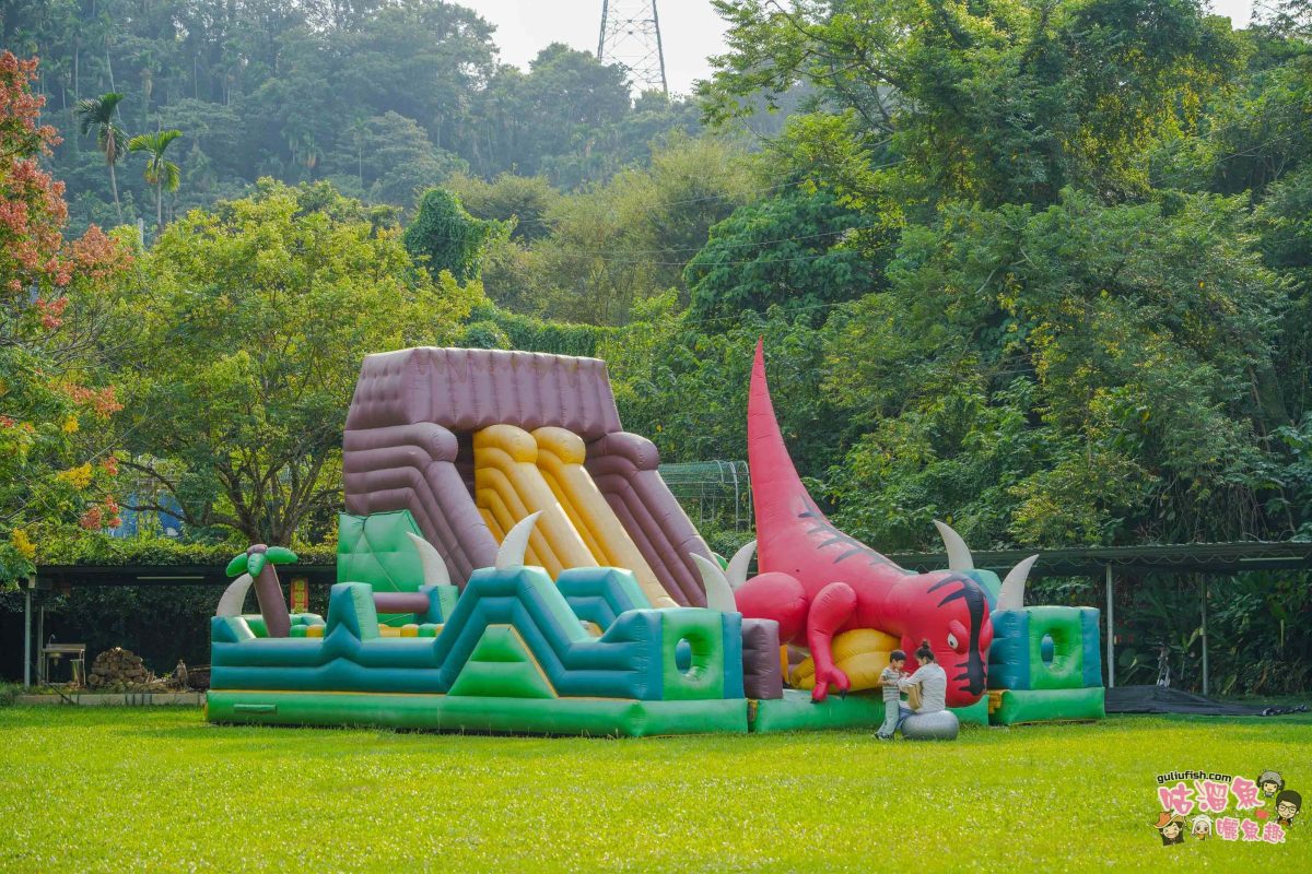 南投竹山親子景點》海盜村一泊四食全攻略 | 兩天一夜暢玩童趣設施，多項體驗好玩又好拍，入住全台獨家海盜竹屋