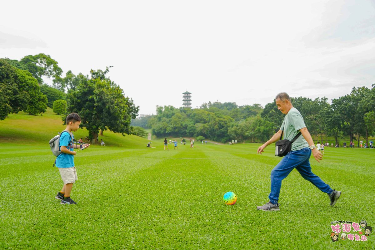 高雄景點》高雄果嶺自然公園 | 高雄最大規模都會綠洲！70 公頃休閒散步運動綠地廣場免費入園