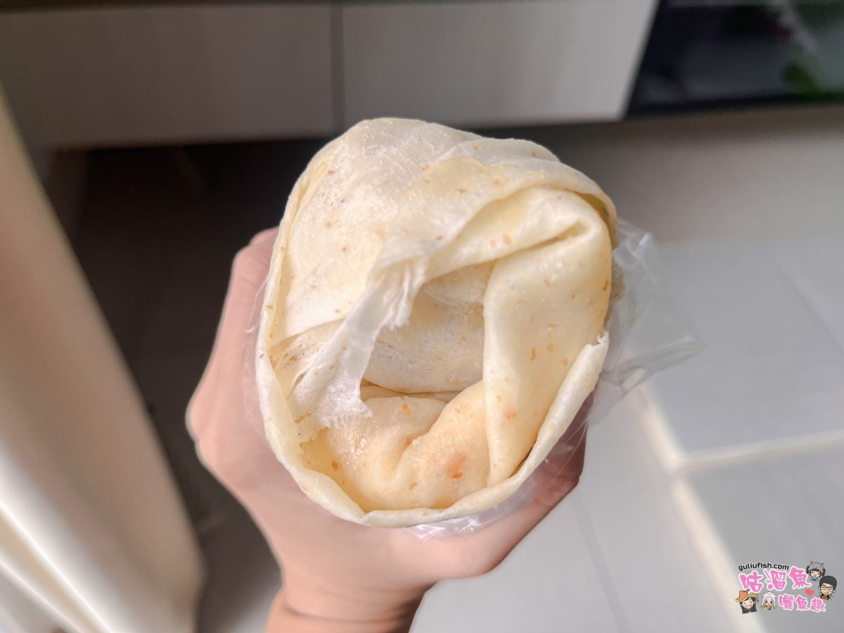 高雄美食》春捲小舖 | 高醫便宜大顆又餡料超飽滿的平價美食