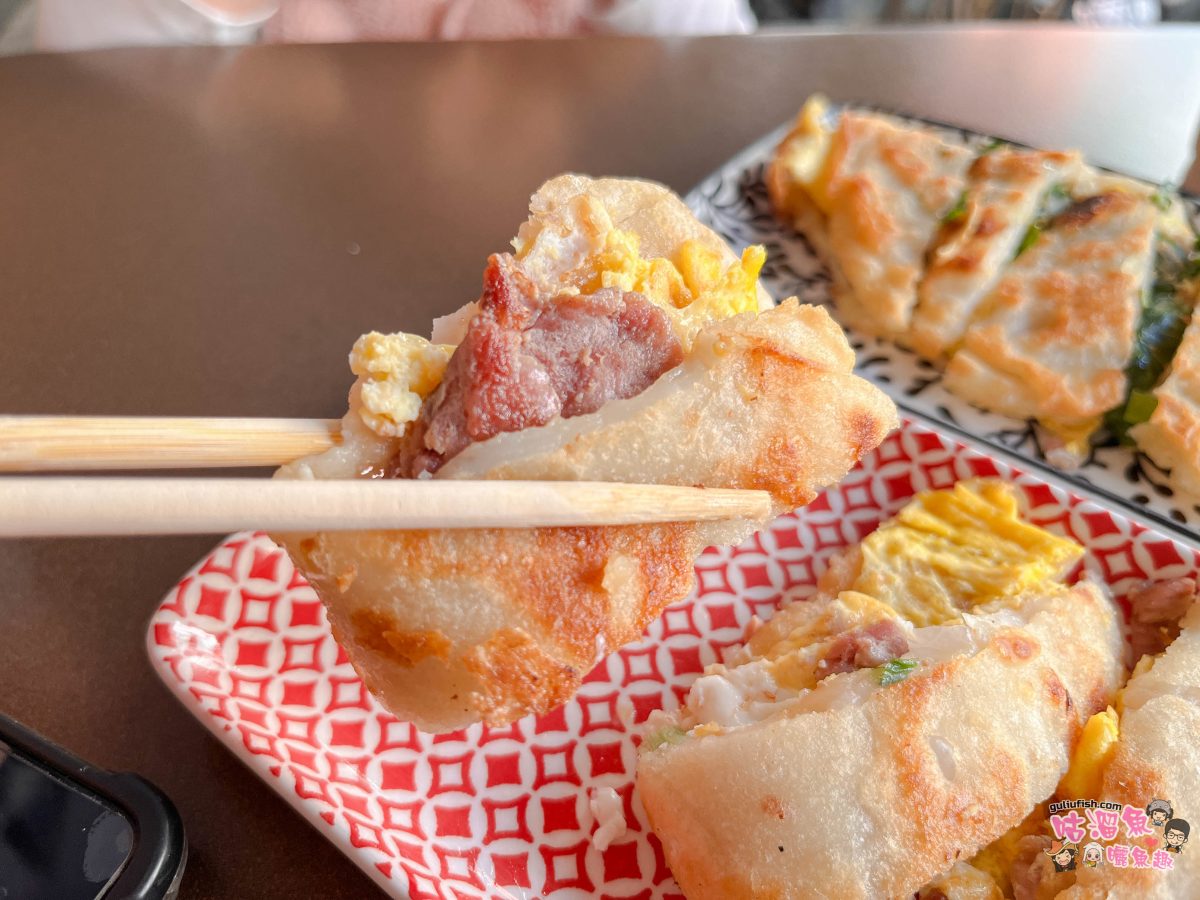 高雄美食》萬川晨食 | 後驛熱河街上常常排隊的早餐店，外酥內軟的蛋餅最受歡迎
