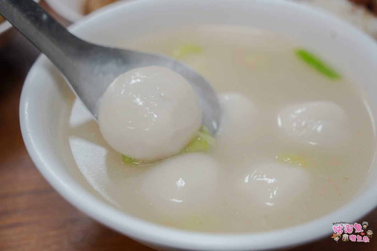 高雄美食》清溪小吃部 | 飄香逾七十年老店，三鳳中街排隊美食，必吃鹹湯圓