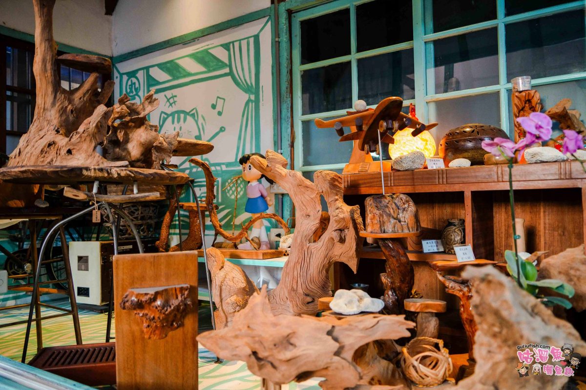 南投竹山美食》丸二米粉 | 日式舊建築改造成懷舊復古感十足的小吃店，海鮮小卷米粉湯推薦必吃！