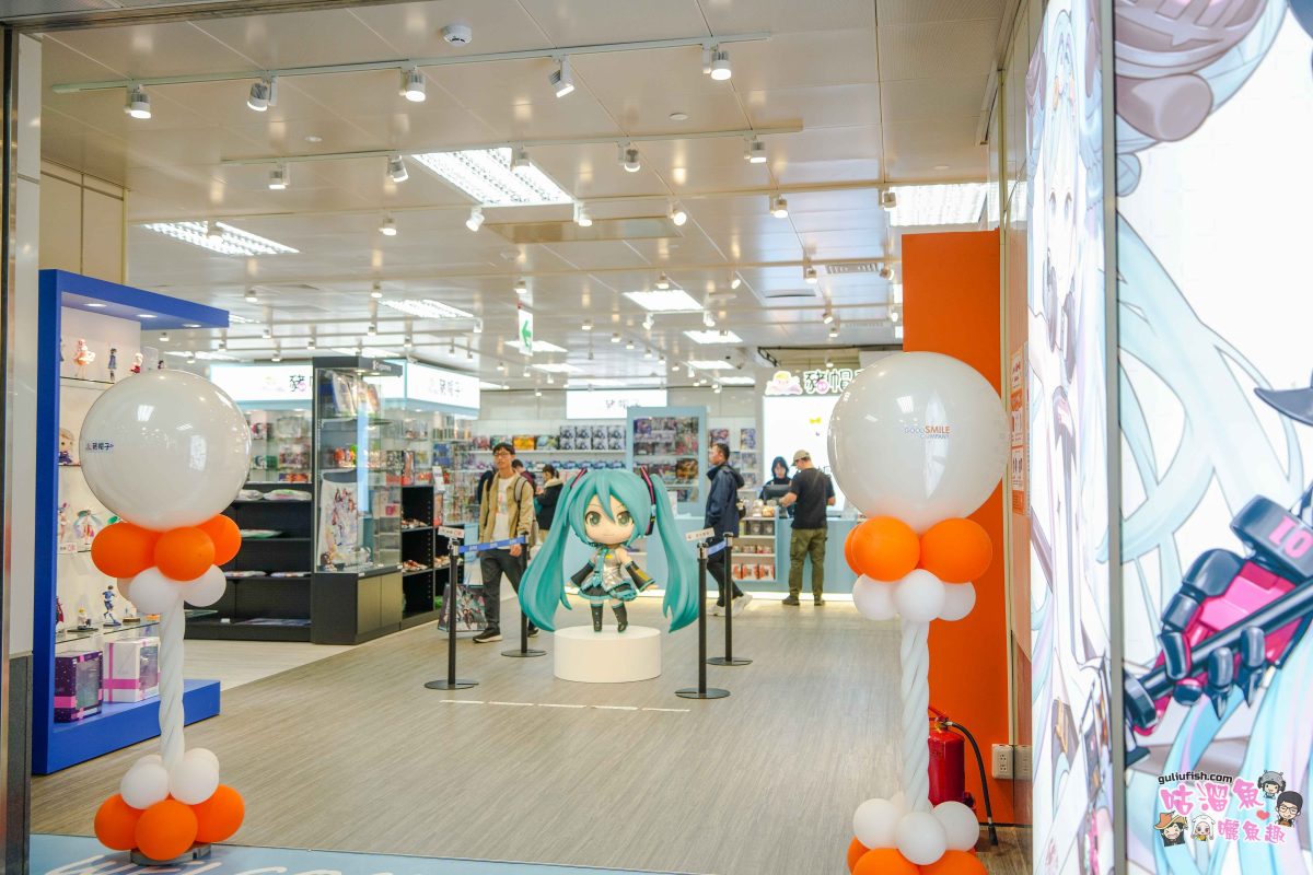 高雄景點》高雄車站 全新亮相 | 綠色廊道開放囉！高雄駅一番街，車站地下街美食、動漫/IP聯名商品/一番賞店開箱